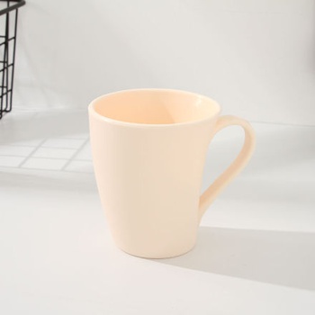 Simple Style Irregular-Shaped Toothbrushing Gargle Cup (Creamy White)