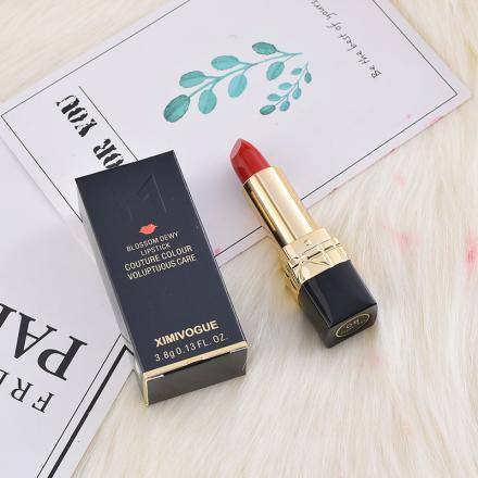 Blossom Lipstick (Pepper Red)