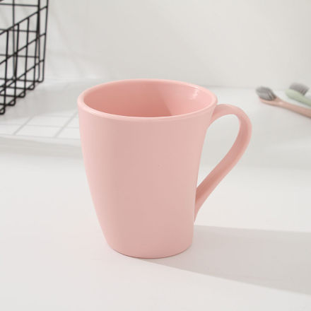 Simple Style Irregular-Shaped Toothbrushing Gargle Cup (Pink)