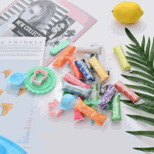 [XVTET02069] Colored Modeling Clay with Cartoon Steamship Storage Box