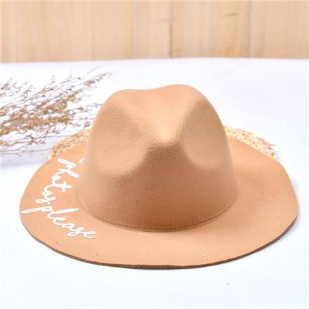 Letters Print Trendy Hat(Khaki)