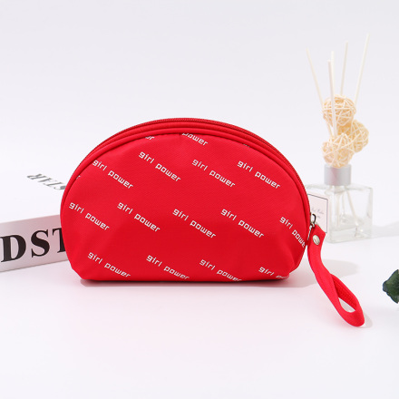 Vogue Letters Print Makeup Bag (Red)