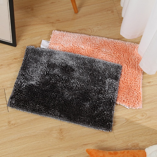 Chenille absorbent floor mat